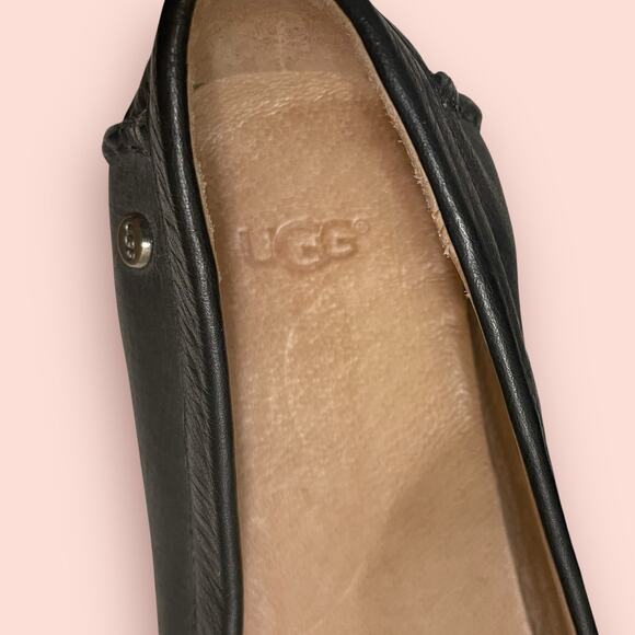 UGG Clair Perforated Leather Slip-on Loafers Driving Shoes Sz 9 Womens Black EUC - Picture 11 of 14